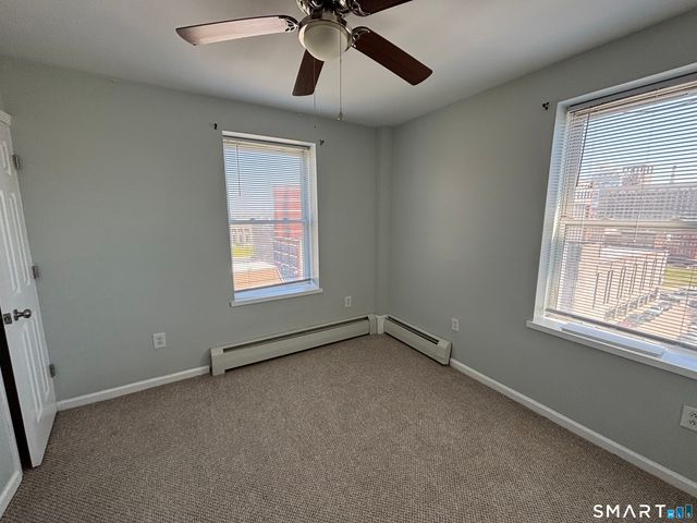213 Golden Hill Street 4D, Bridgeport, CT 06604