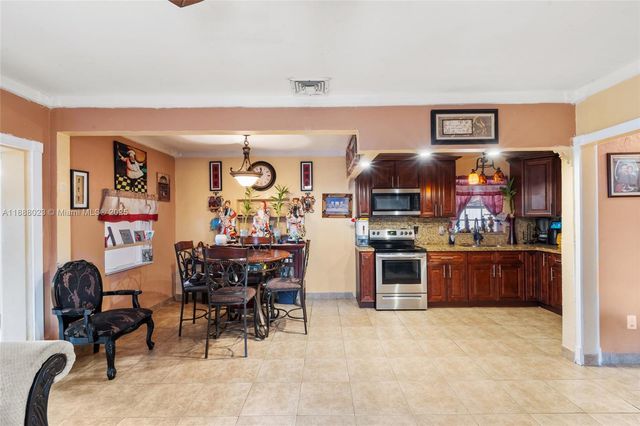 1223 NE 182nd St, North Miami Beach, FL 33162