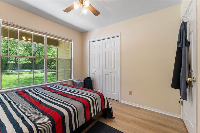 2008 W Holly Street, Fayetteville, AR 72703