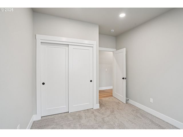 312 Eminence Ave, Winlock, WA 98596