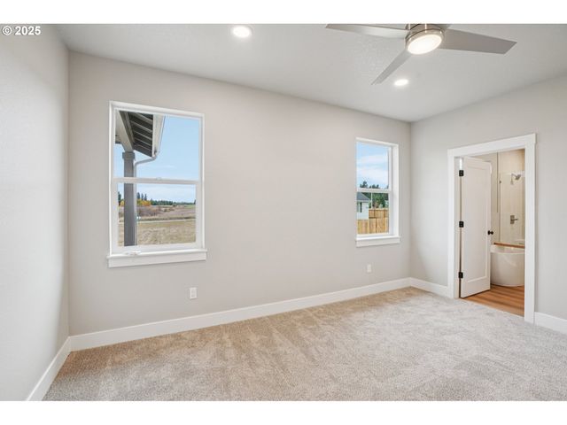 312 Eminence Ave, Winlock, WA 98596