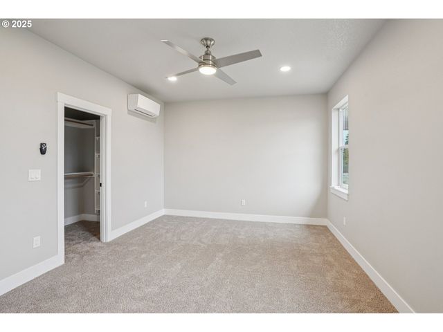 312 Eminence Ave, Winlock, WA 98596