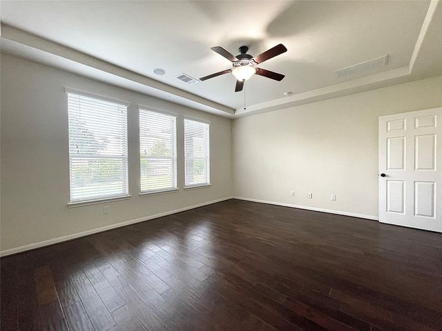 5366 Blue Mountain Lane, Sugar Land, TX 77479