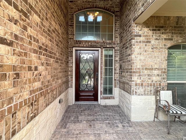 5366 Blue Mountain Lane, Sugar Land, TX 77479