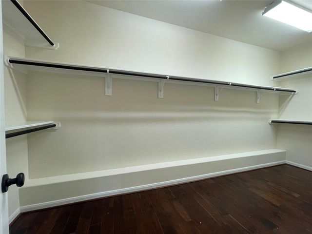 5366 Blue Mountain Lane, Sugar Land, TX 77479