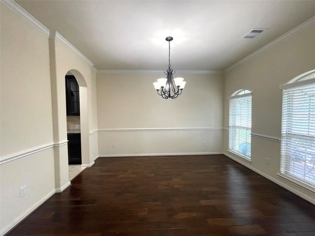 5366 Blue Mountain Lane, Sugar Land, TX 77479