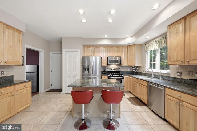 11203 YARDLEY CT, Ijamsville, MD 21754