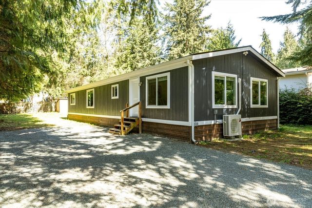 1945 Beachwood Drive, Freeland, WA 98249