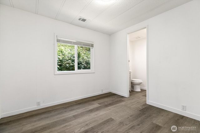 1945 Beachwood Drive, Freeland, WA 98249