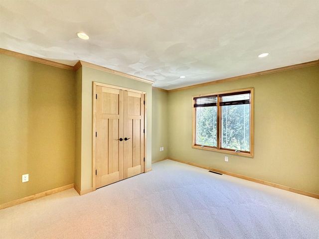 3738 Oak Lane Drive, Beloit, WI 53511