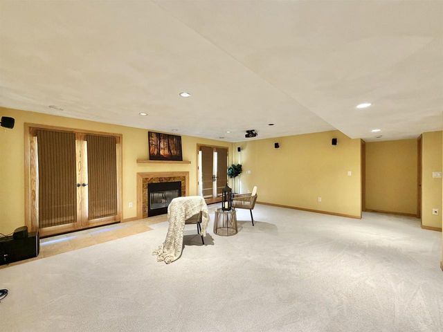 3738 Oak Lane Drive, Beloit, WI 53511