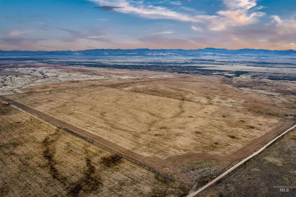 000 E Flick Ln, Mountain Home, ID 83647 photo 14