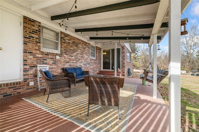 417 Natchez Trace Street, Harrison, AR 72601