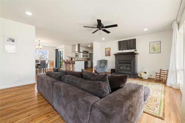 417 Natchez Trace Street, Harrison, AR 72601