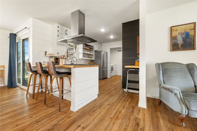 417 Natchez Trace Street, Harrison, AR 72601