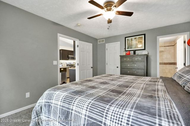 609 Laurens Way, Potterville, MI 48876