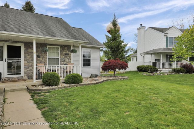 609 Laurens Way, Potterville, MI 48876