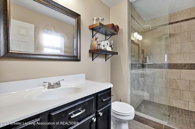 609 Laurens Way, Potterville, MI 48876
