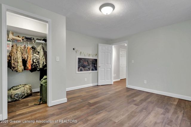 609 Laurens Way, Potterville, MI 48876
