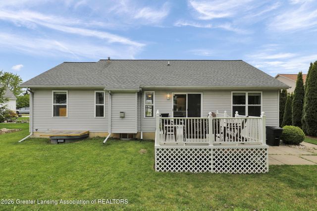 609 Laurens Way, Potterville, MI 48876