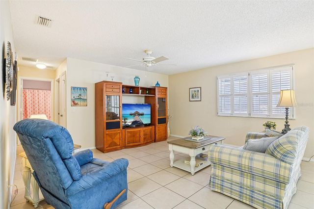 17263 SE 93RD DEMOSS COURT, The Villages, FL 32162