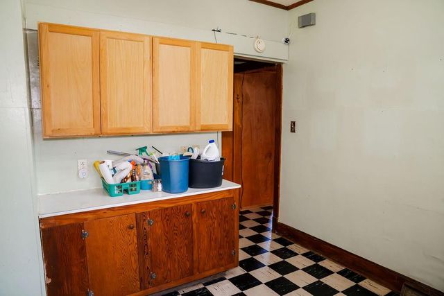 2720 Clark Avenue, Parsons, KS 67357