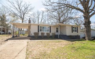 956 Ivadene Drive, Poplar Bluff, MO 63901
