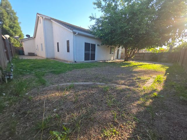 3831 Bernini Ct, Stockton, CA 95212