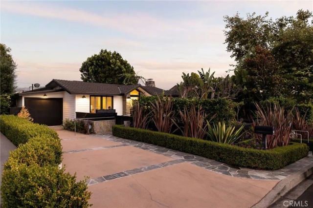 461 Linden Street, Laguna Beach, CA 92651