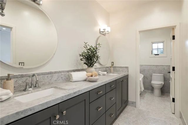 461 Linden Street, Laguna Beach, CA 92651