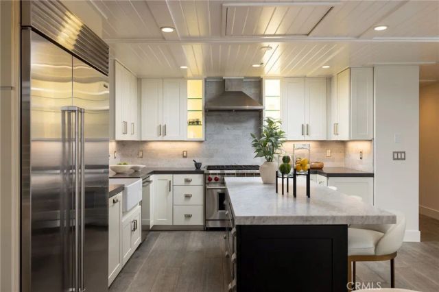 461 Linden Street, Laguna Beach, CA 92651