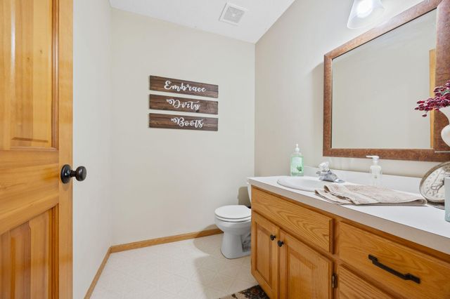 25250 Tucker Road, Rogers, MN 55374