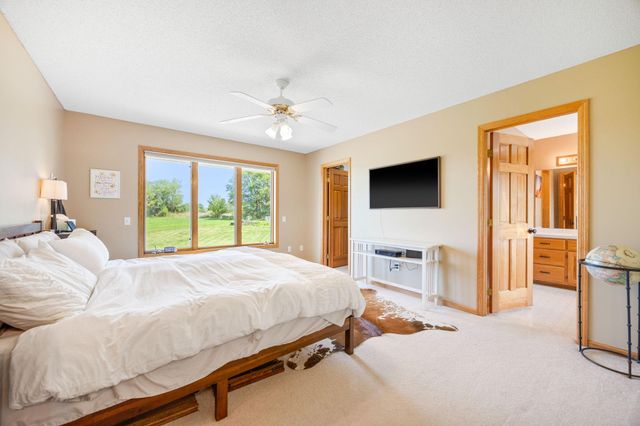 25250 Tucker Road, Rogers, MN 55374