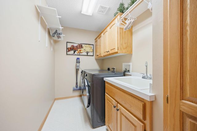 25250 Tucker Road, Rogers, MN 55374
