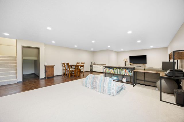 25250 Tucker Road, Rogers, MN 55374