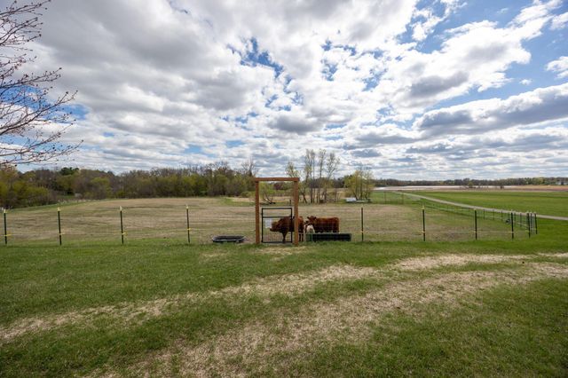 25250 Tucker Road, Rogers, MN 55374