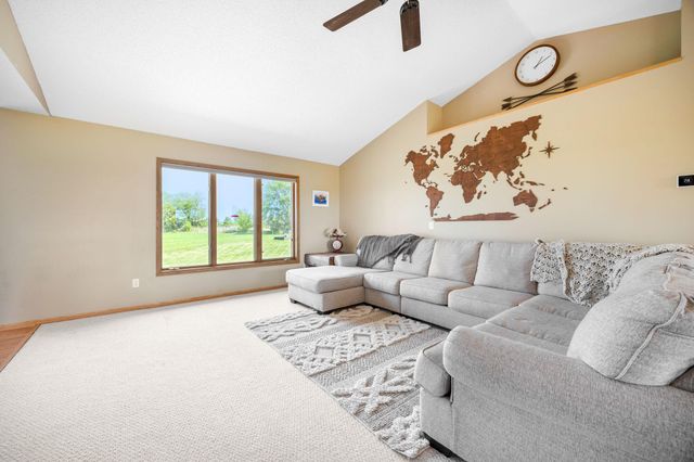 25250 Tucker Road, Rogers, MN 55374