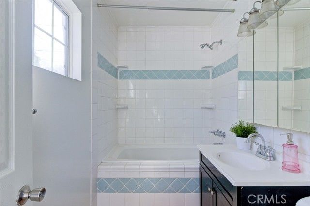 4214 Carfax Avenue, Lakewood, CA 90713