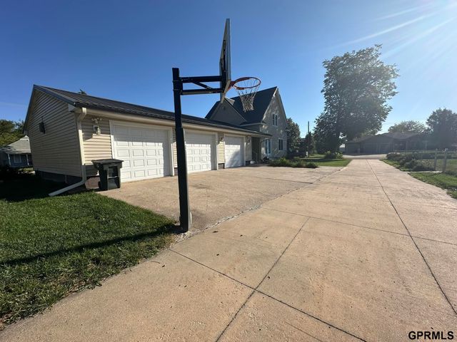 105 S OK Street, Wilber, NE 68465