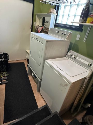 105 S OK Street, Wilber, NE 68465