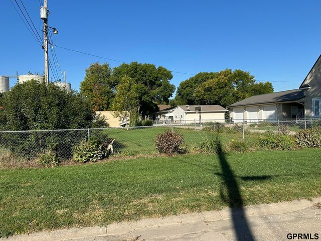 105 S OK Street, Wilber, NE 68465