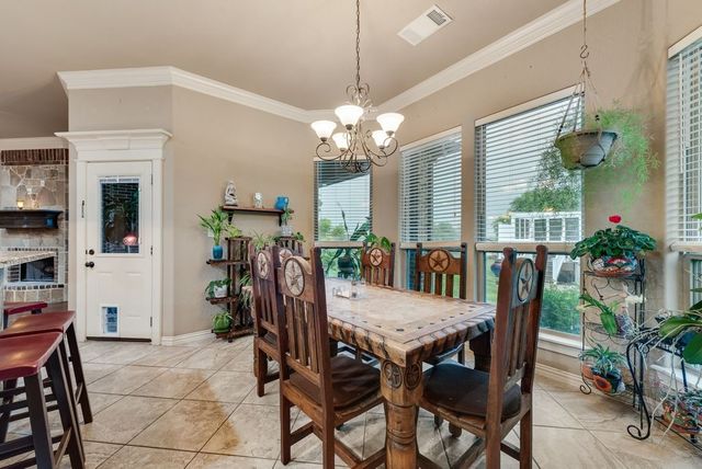 243 Miramar Circle, Weatherford, TX 76085