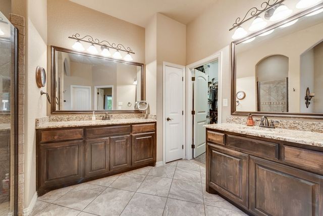 243 Miramar Circle, Weatherford, TX 76085