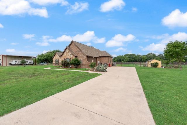 243 Miramar Circle, Weatherford, TX 76085
