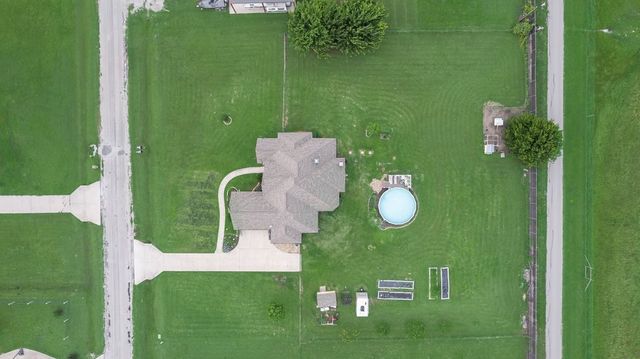 243 Miramar Circle, Weatherford, TX 76085