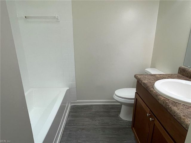 814 Chalk CT, Virginia Beach, VA 23462