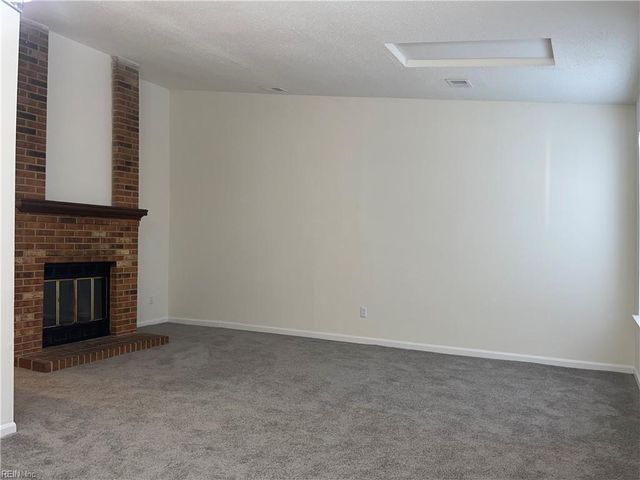 814 Chalk CT, Virginia Beach, VA 23462