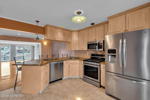 40 Anchorage Drive, Toms River, NJ 08753