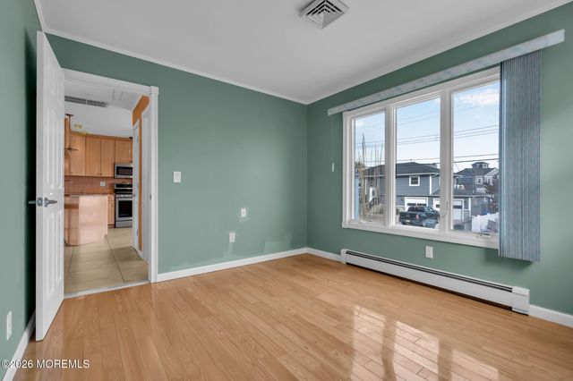 40 Anchorage Drive, Toms River, NJ 08753