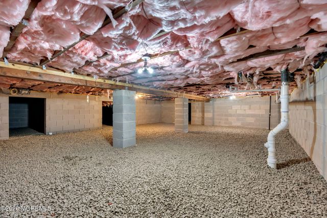 40 Anchorage Drive, Toms River, NJ 08753